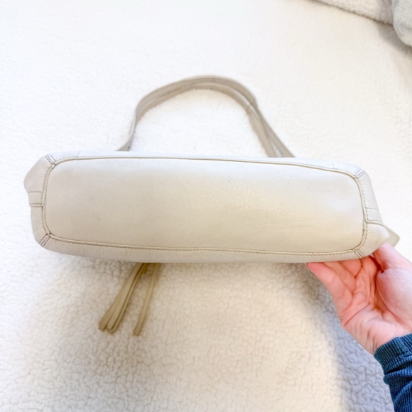 DNB - Picture 3 of 13